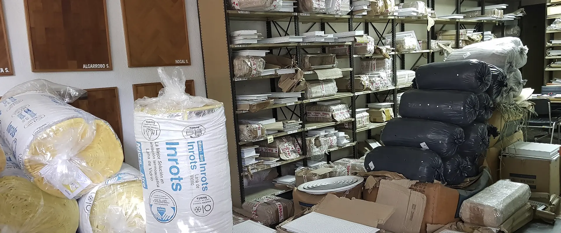 Mainel. Conductos Flex Duct, rejas y difusores para aire acondicionado y ventilación. Zunchos metálicos perforados y cintas de aluminio.